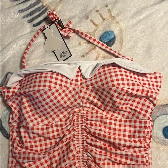 Red Gingham 1950’s bowknot swimsuit - Picture 7 of 10